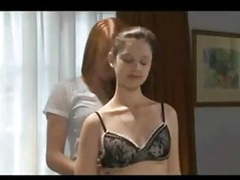 CrocoList presents: Lesbian massage