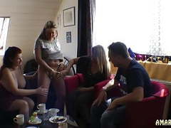 CrocoList presents: Diegeileanita: milf party