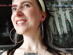 CrocoList presents: Deine sitznachbarin lenkt dich waehrend der mathestunde ab by lou nesbit, lia louise