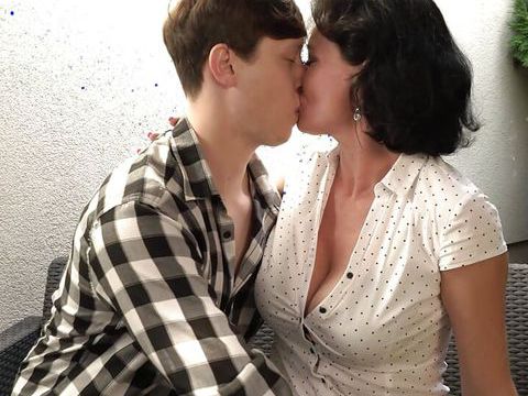 CrocoList presents: Busty mature cougar rita black fucked hard