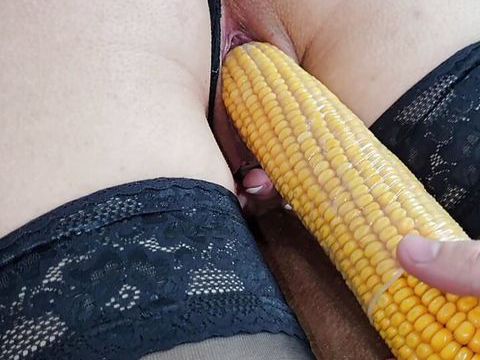CrocoList presents: Perversion with hot stepsister