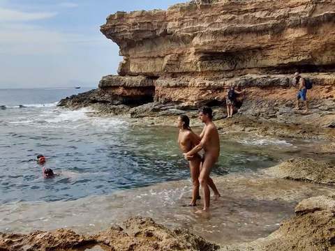 CrocoList presents: Divers watching us fuck at the beach give us some help