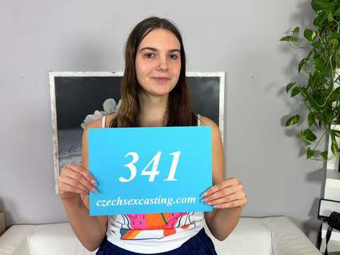 CrocoList presents: Czech amateur lucka wants to be a professional model