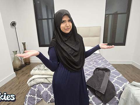 CrocoList presents: Nookies hijab sex with maribel (pov)