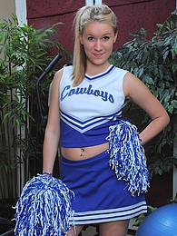 CrocoList presents: Cheerleader Kristi Kay drops pompoms and gets naked