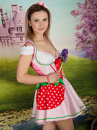 CrocoList presents: This hottie likes her culture and embraces it by stripping off her nice folk clothing
